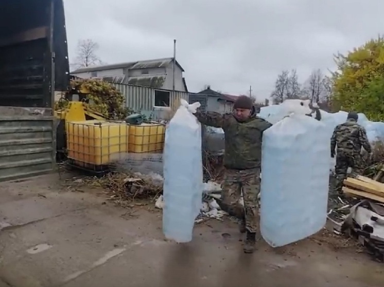 Орловщина передала 5 тысяч баклажек для разлития в них воды для бойцов СВО