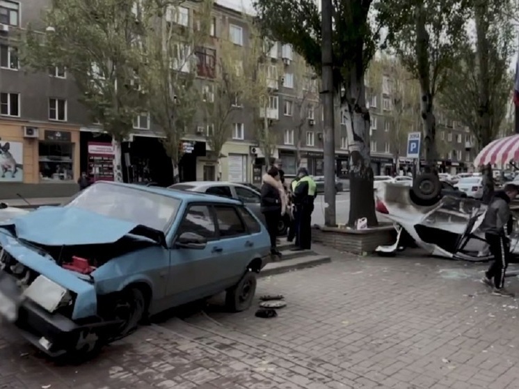 В Донецке правоохранители заинтересовались ДТП с тремя пострадавшими