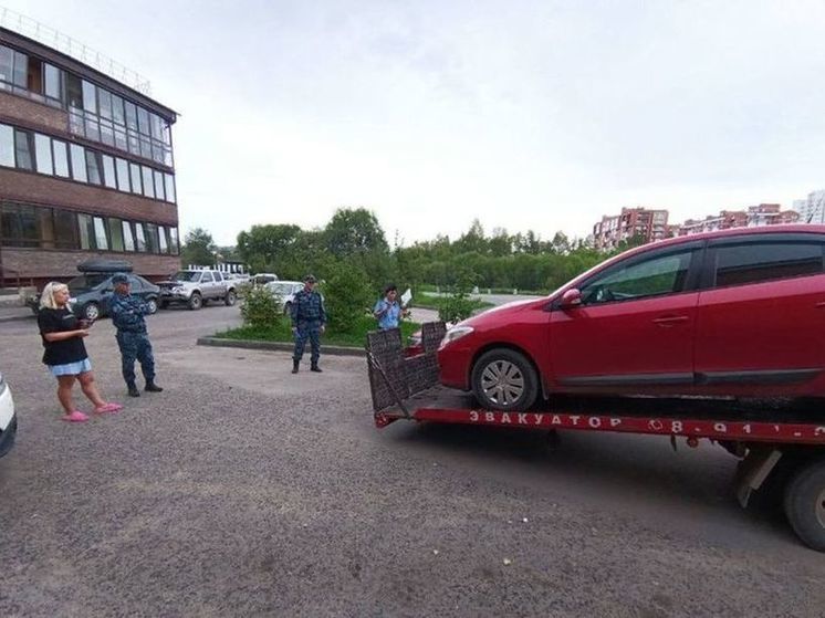 Условный срок дали мужчине, сбившему судебного пристава