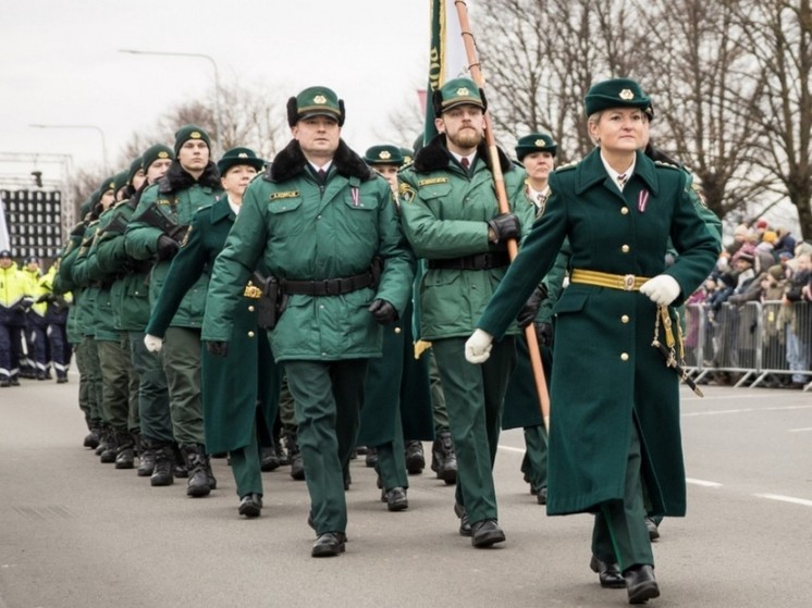 Латвийские пограничники остались без формы