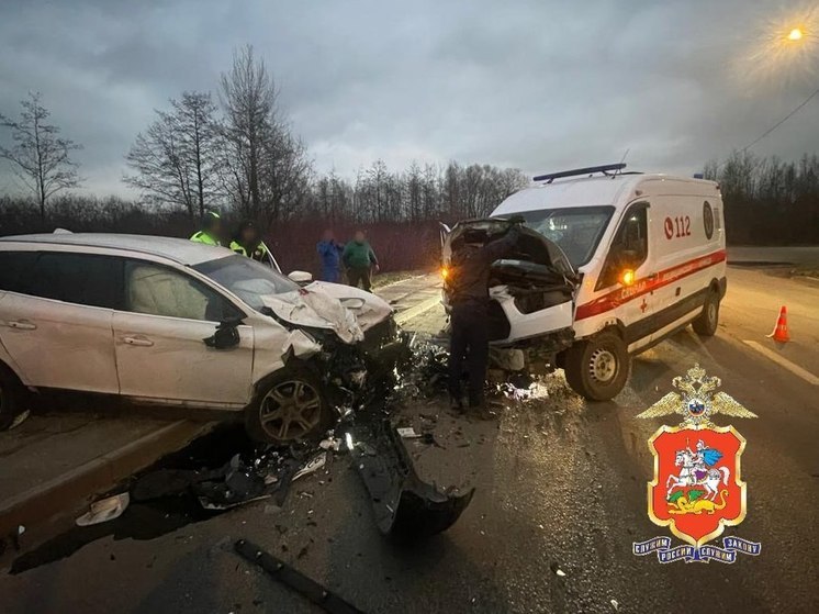 Медработники скорой пострадали в ДТП в Орехово-Зуево