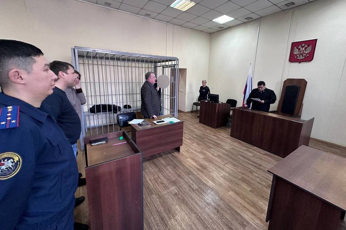 Замдиректора Читаэнерго взяли под стражу в зале суда - МК Чита