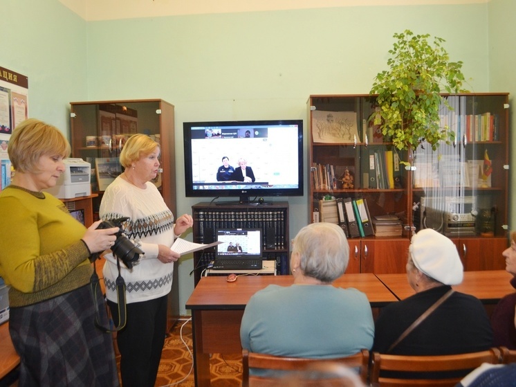 В Андреаполе пенсионерам устроили социально-правовой марафон