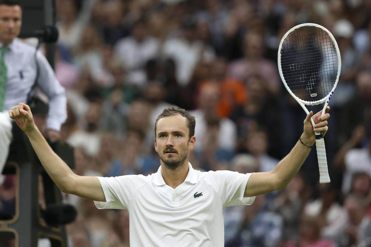 Медведев обрадовался отсутствию Джоковича на Итоговом турнире ATP