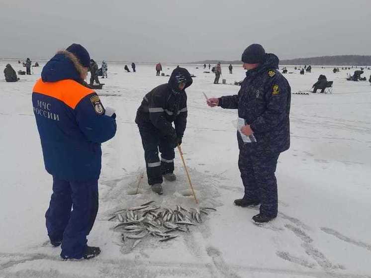 В Охинском районе стартовала зимняя рыбалка