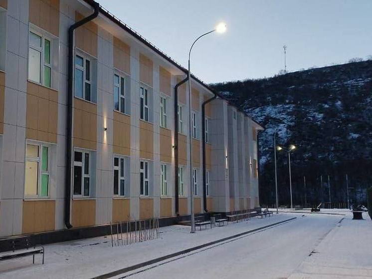 Строительство нового корпуса школы в Печенге подходит к завершению