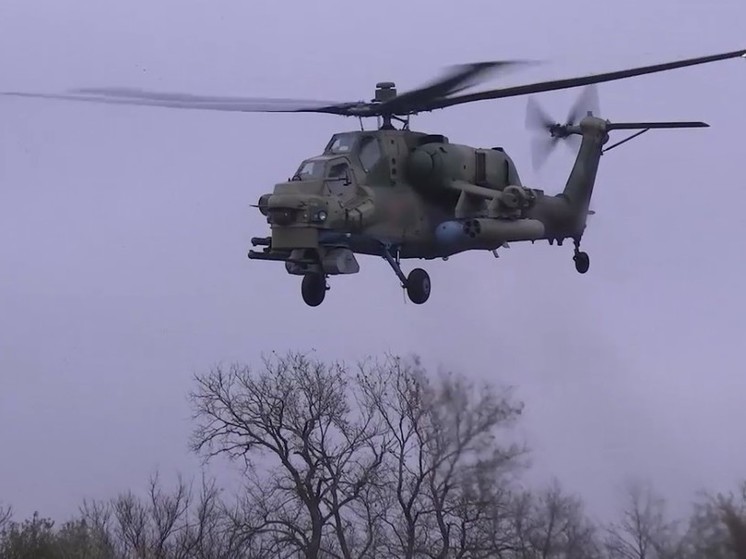 Под Курском расчеты FPV-дрона и Ми-28нм разнесли опорники и технику ВСУ