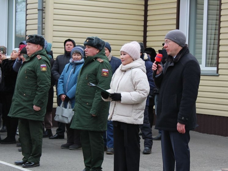 Призывников Хакасии напутствовал Олег Топоев