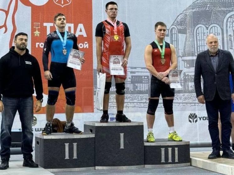 Брянские тяжелоатлеты выиграли золото турнира «Серебряный гриф»