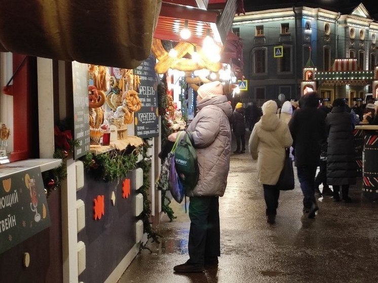 Праздники в Петербурге: где будут ярмарки и какие улицы перекроют