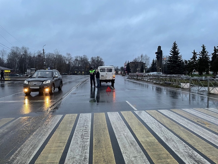 В Тверской области пешеход нарушил правила и попал под «УАЗ»