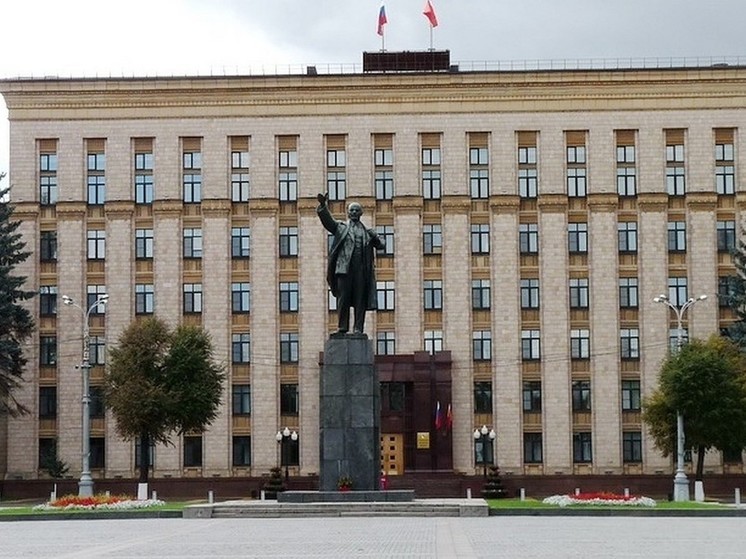 В Воронежской области сократят каждого десятого госслужащего