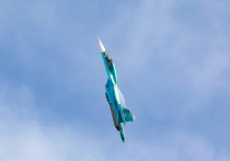 Российские военные нанесли бомбовый удар по позициям вооруженных сил Украины (ВСУ) в Курской области. Об этом сообщает РИА «Новости» со ссылкой на Министерство обороны РФ.