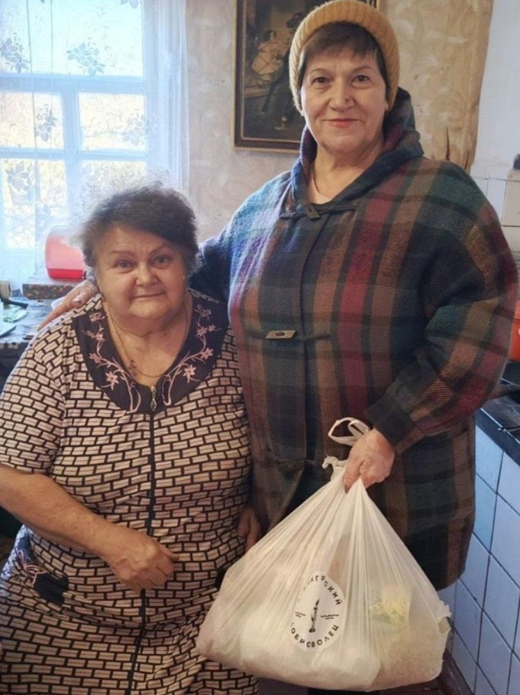 Волонтёры «Ленинградского добровольца» доставили гуманитарную помощь в Шахтерск