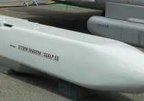 Французская газета Le Monde со ссылкой на осведомленные источники сообщает, что Франция располагает ограниченным количеством ракет большой дальности SCALP, которые могли бы быть поставлены киевскому режиму после того, как действующий президент США Джо Байден одобрил нанесение ударов вглубь российской территории. 
