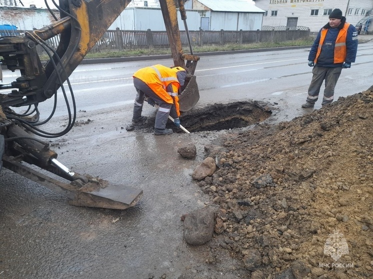 В Смоленске в Сортировке ликвидировали аварийное отключение воды