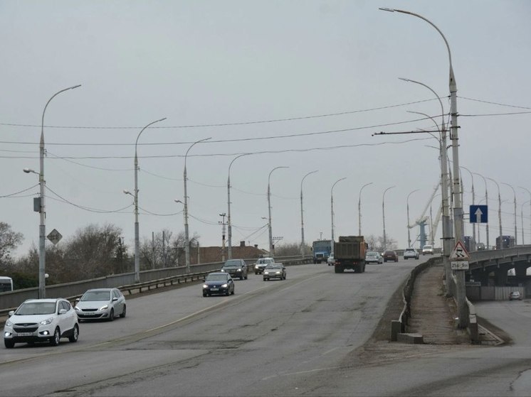 В Астрахани по ночам будут ремонтировать Новый мост