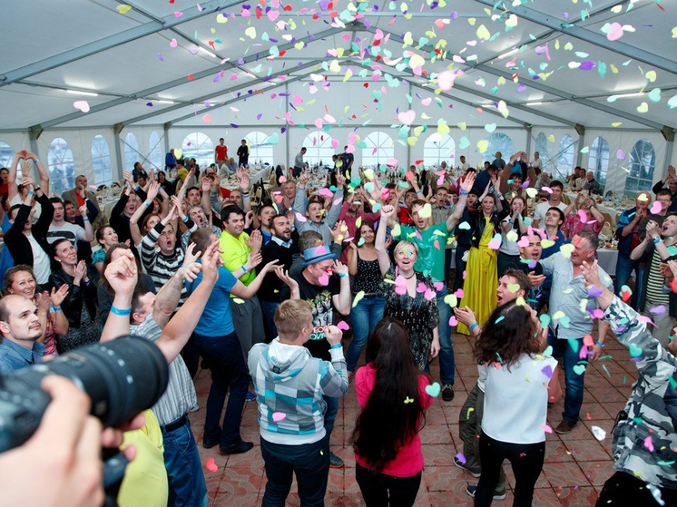 Расходы организаций на празднование выросли на 50%