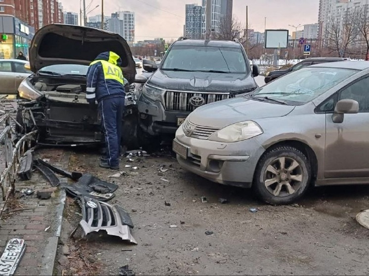 В Екатеринбурге водитель Hyundai умер за рулем