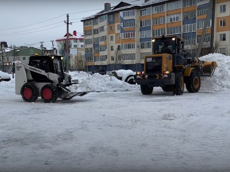 Глава Губкинского раскритиковал уборку снега в городе