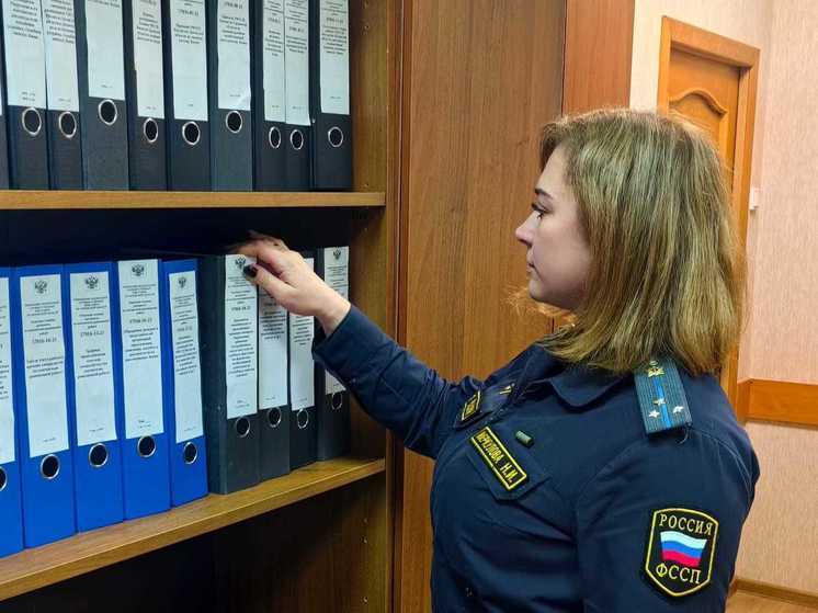 В Орле управляющая компания отремонтировала подъезд после вмешательства судебных приставов