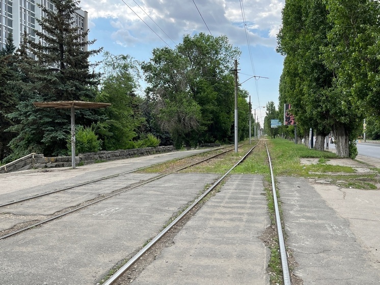 В Ленинском районе из-за ремонта путей перекрыты две улицы