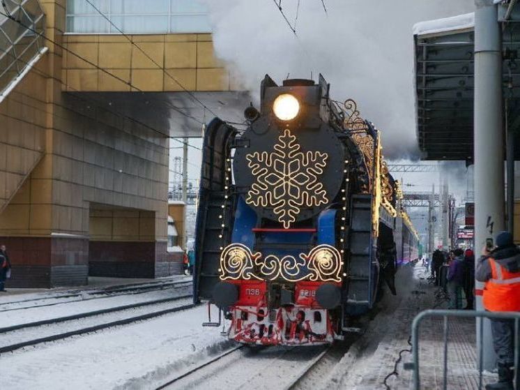 Жители Башкирии смогут встретить поезд Деда Мороза