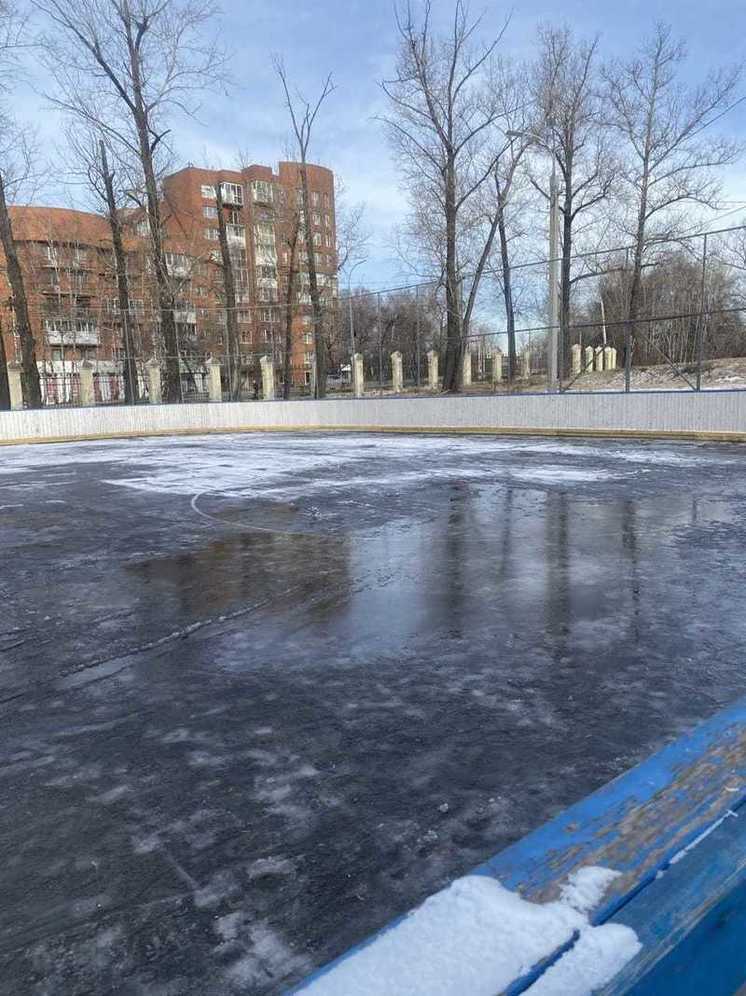 В Иркутске началась заливка городских катков