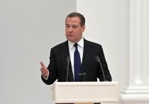 Дональд Трамп, набравший достаточно голосов выборщиков для победы на выборах президента США, способен добиться урегулирования украинского конфликта