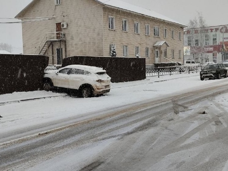 После ДТП в Бежецке маленькую девочку срочно доставили в больницу Твери