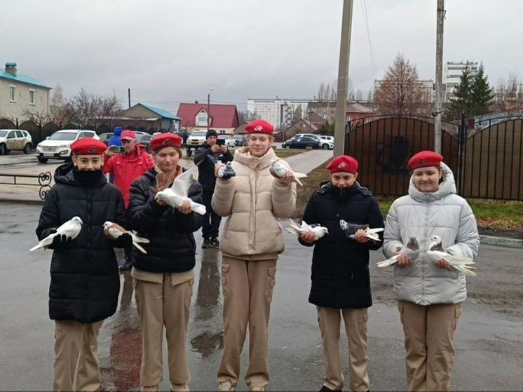 На выставке-ярмарке голубей в Липецкой области прошел сбор помощи на нужды СВО