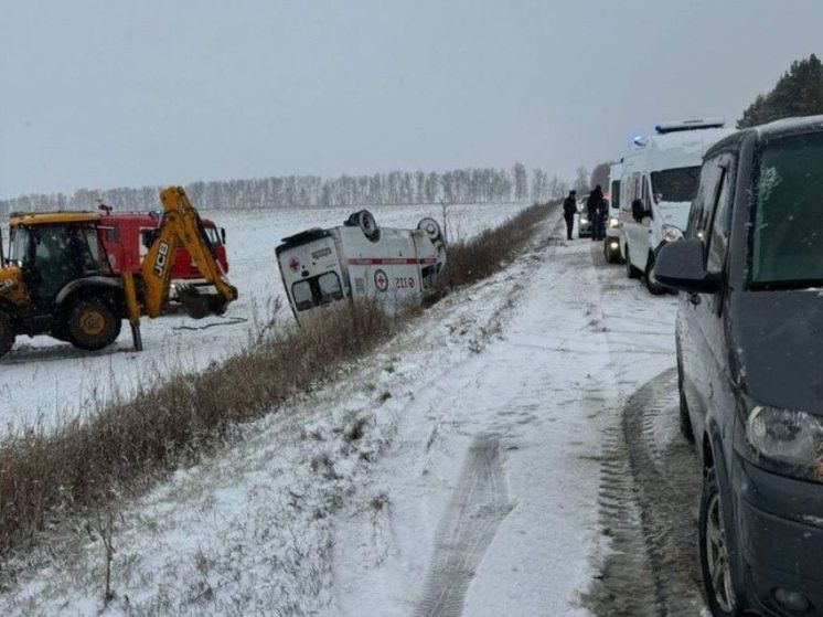 Три человека пострадали во время ДТП с машиной скорой в Зарайске