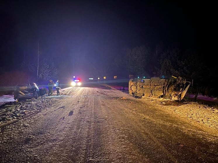 В Бурятии в ДТП с автобусом 2 человека погибли, трое доставлены в больницу