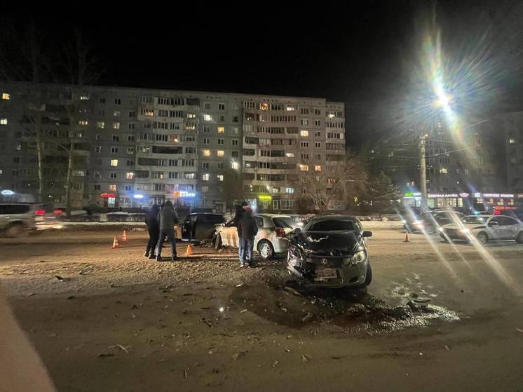Полуторагодовалый ребёнок пострадал в ДТП на Левобережье Омска