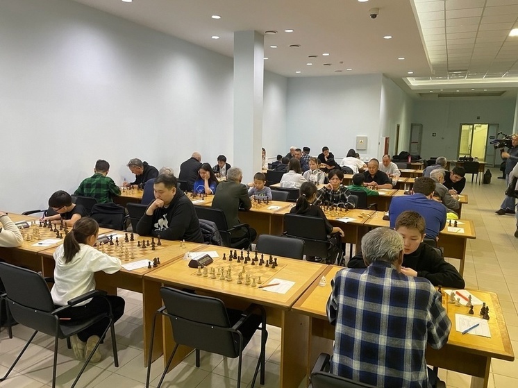 В Элисте проходит чемпионат Калмыкии по шахматам
