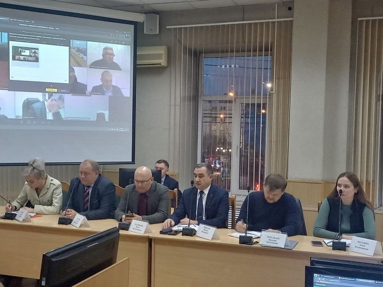 Читинцев попросили привести в порядок наружную рекламу к Новому году