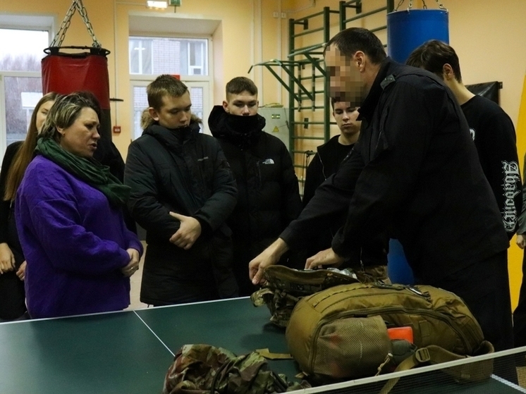 Школьники из Марий Эл познакомились со службой спецподразделения Росгвардии