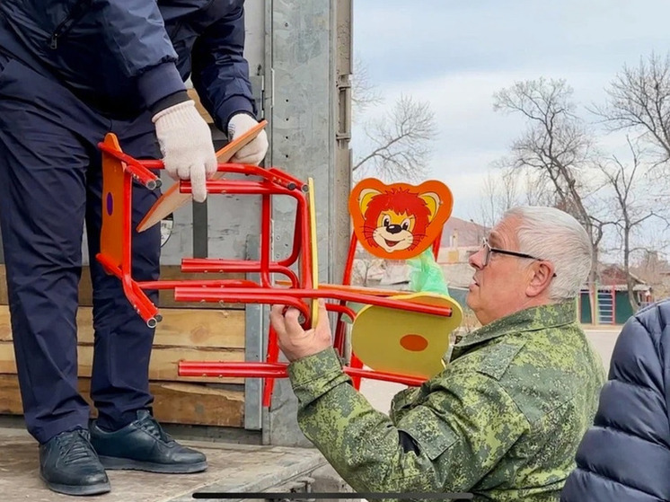 Урайцы помогают детским садам Макеевки