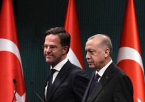 Генеральный секретарь НАТО Марк Рютте в беседе с агентством Anadolu заявил, что с нетерпением ждет встречи с президентом Турции Реджепом Тайипом Эрдоганом и планирует обсудить с ними вызовы, стоящие перед Североатлантическим альянсом, а также Украину и Ближний Восток. Встреча генсека НАТО и турецкого лидера проходит 25 ноября в президентском комплексе в Анкаре
