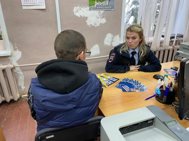 Лишенным водительских прав жителям Тверской области рассказали, как снова сесть за руль