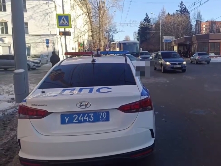 В Томске водитель Mazda сбил 72-летнюю женщину в центре города