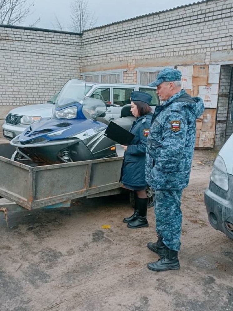 Ярославские приставы отправили браконьерский снегоход на СВО