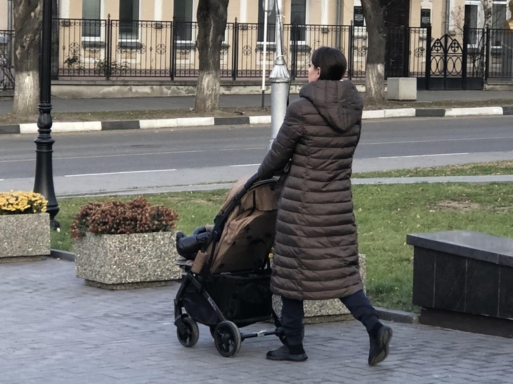 Медали материнства получили в этом году 98 вологжанок