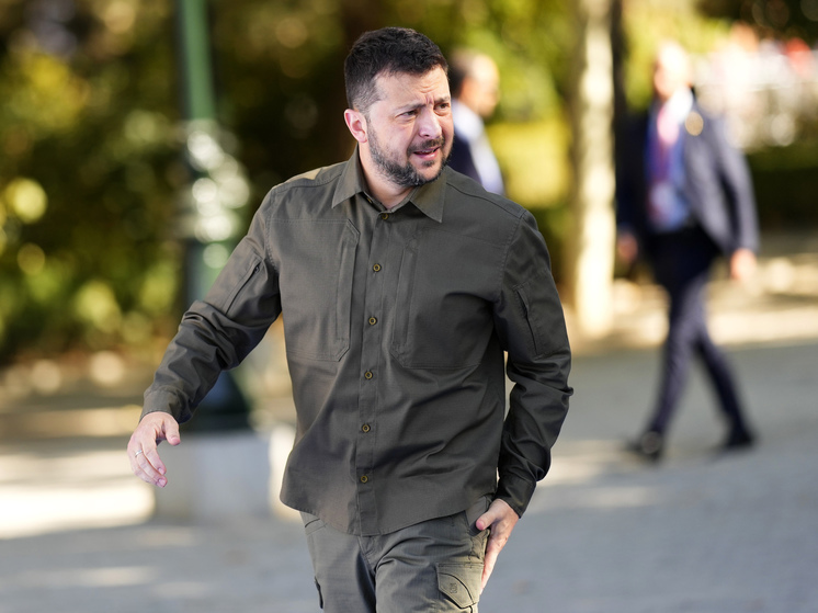 Джонсон: Зеленского убьют, если он не сбежит с Украины