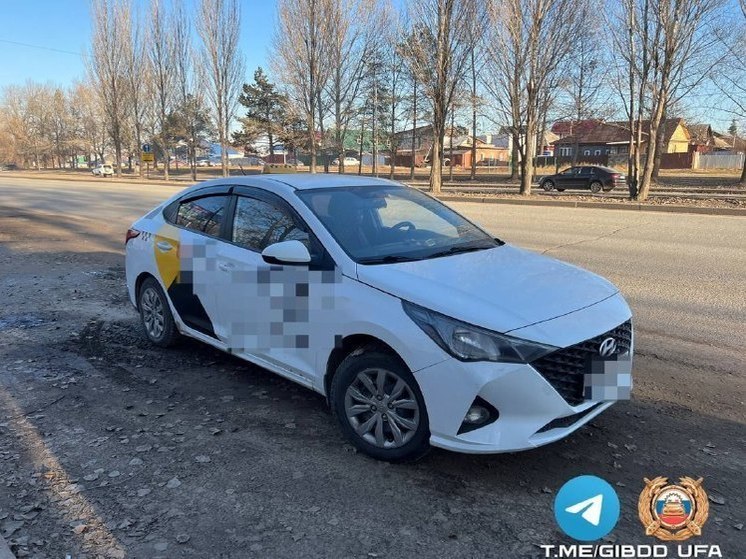 Уфимские автоинспекторы задержали двух таксистов без прав