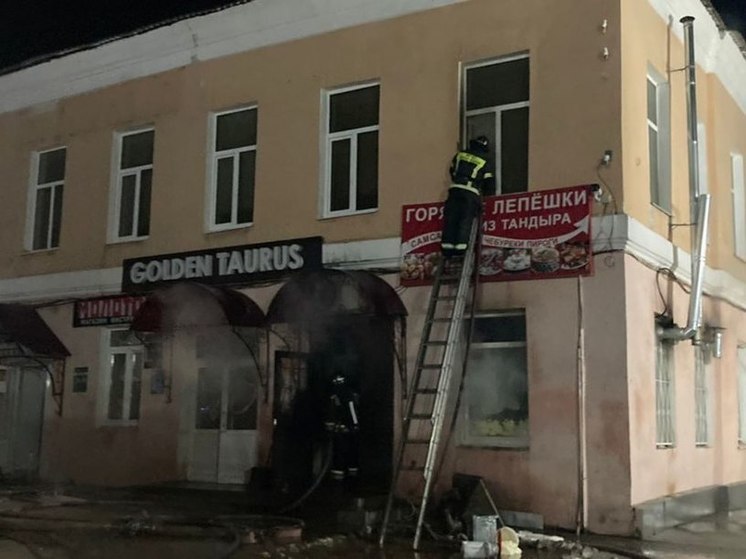 В Юрьев-Польском сгорел местный торговый центр