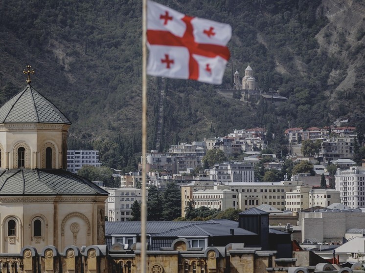 Экс-футболиста Кавелашвили назначили кандидатом на пост президента Грузии