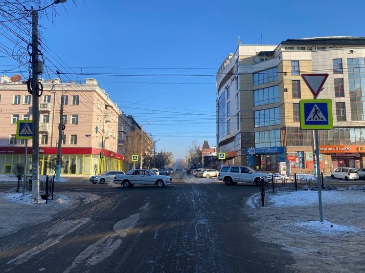 «Волга» сбила двух женщин на пешеходном переходе в Чите