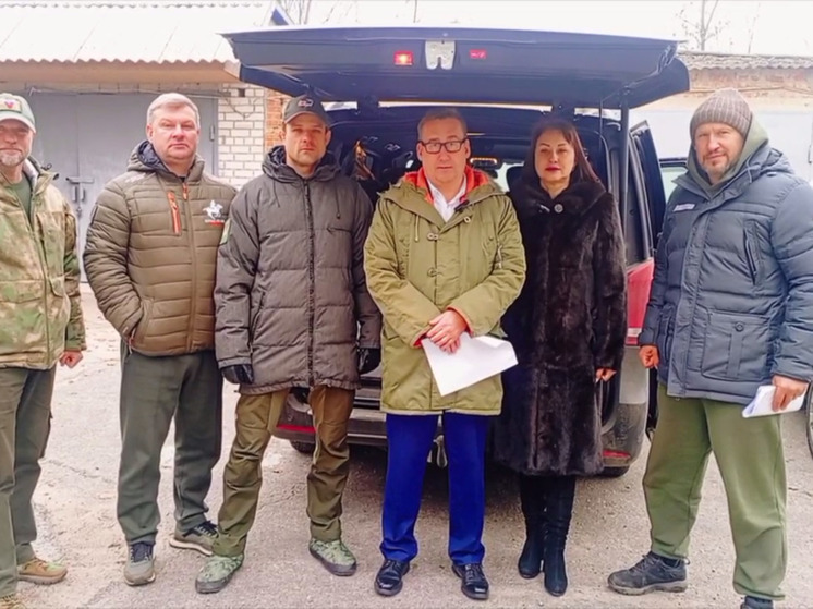 Школьникам из Акимовского района доставили канцелярию от ярославских школ-побратимов