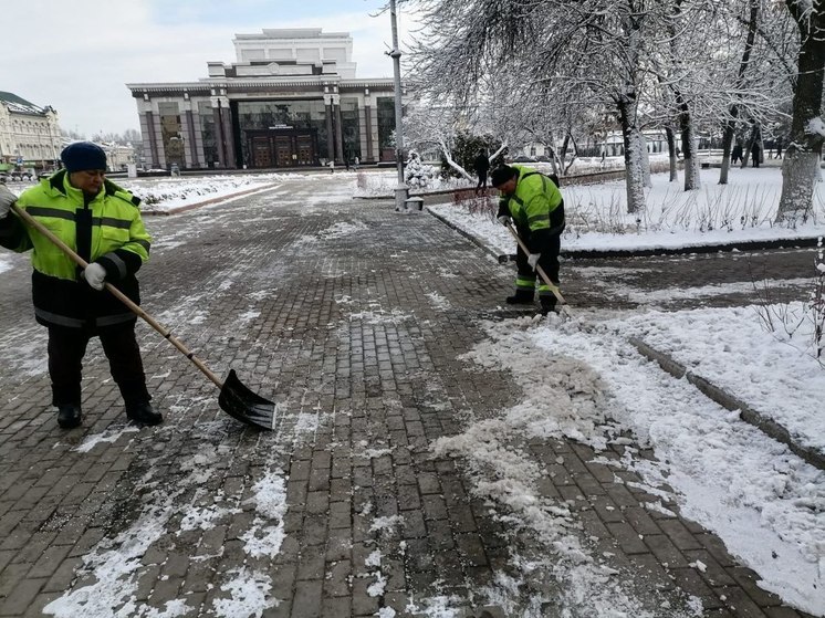 В Пензе стартовали работы по противогололедной обработке